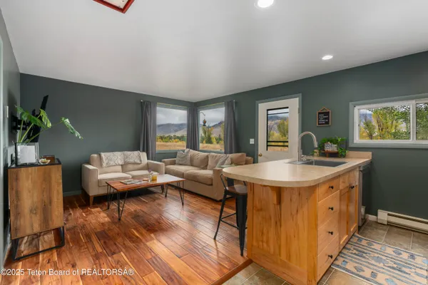 $9,750,000 | 1325 Munger Mountain Road, Jackson, WY 83001