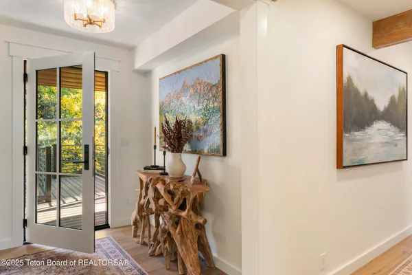 $9,750,000 | 1325 Munger Mountain Road, Jackson, WY 83001