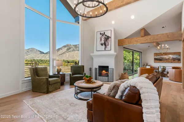 $9,750,000 | 1325 Munger Mountain Road, Jackson, WY 83001