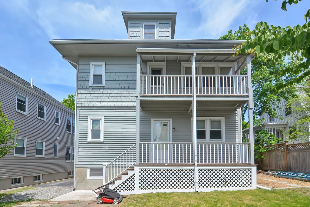 17-19 Benjamin Road Belmont, MA 02478 - Photo 7 of 42 Gallery Image 7