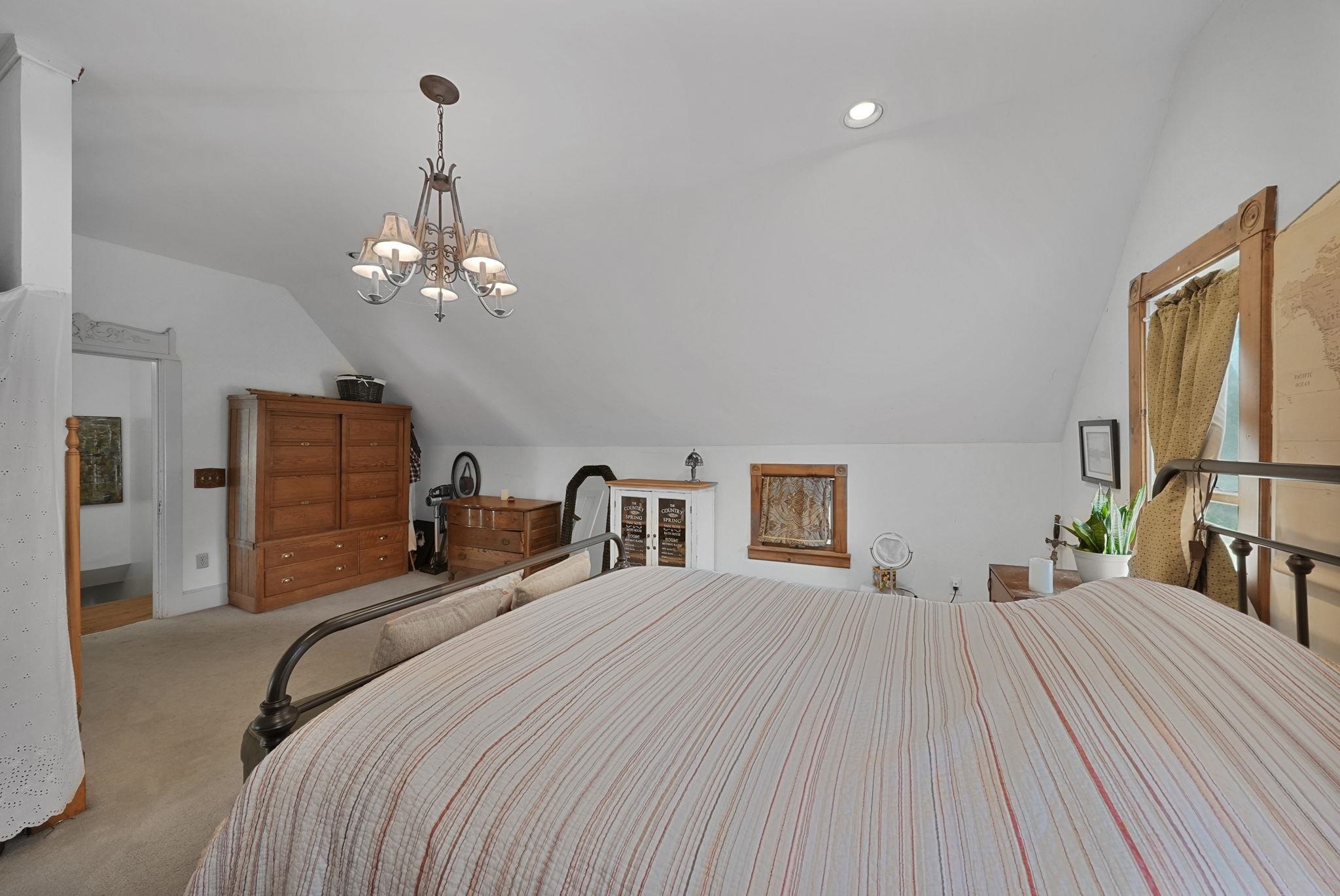1056 Smith Road Traverse City, MI 49696 - Photo 32 of 81