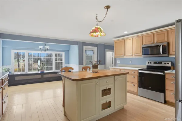 $849,000 | 332 Reservoir Road, Goshen, NY 10924