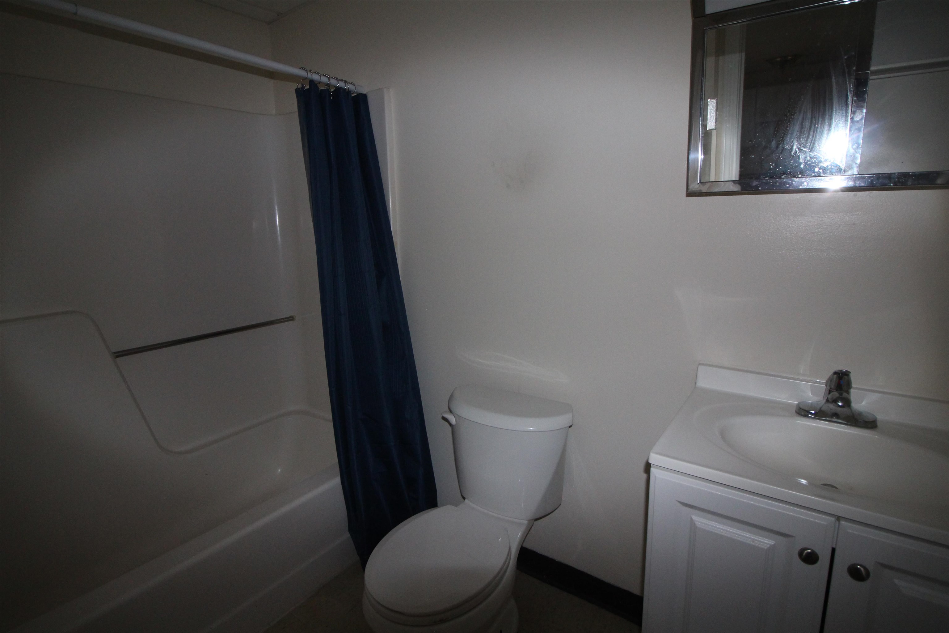 174 Concord Street, Unit 1 Manchester, NH 03104 - Photo 3 of 6