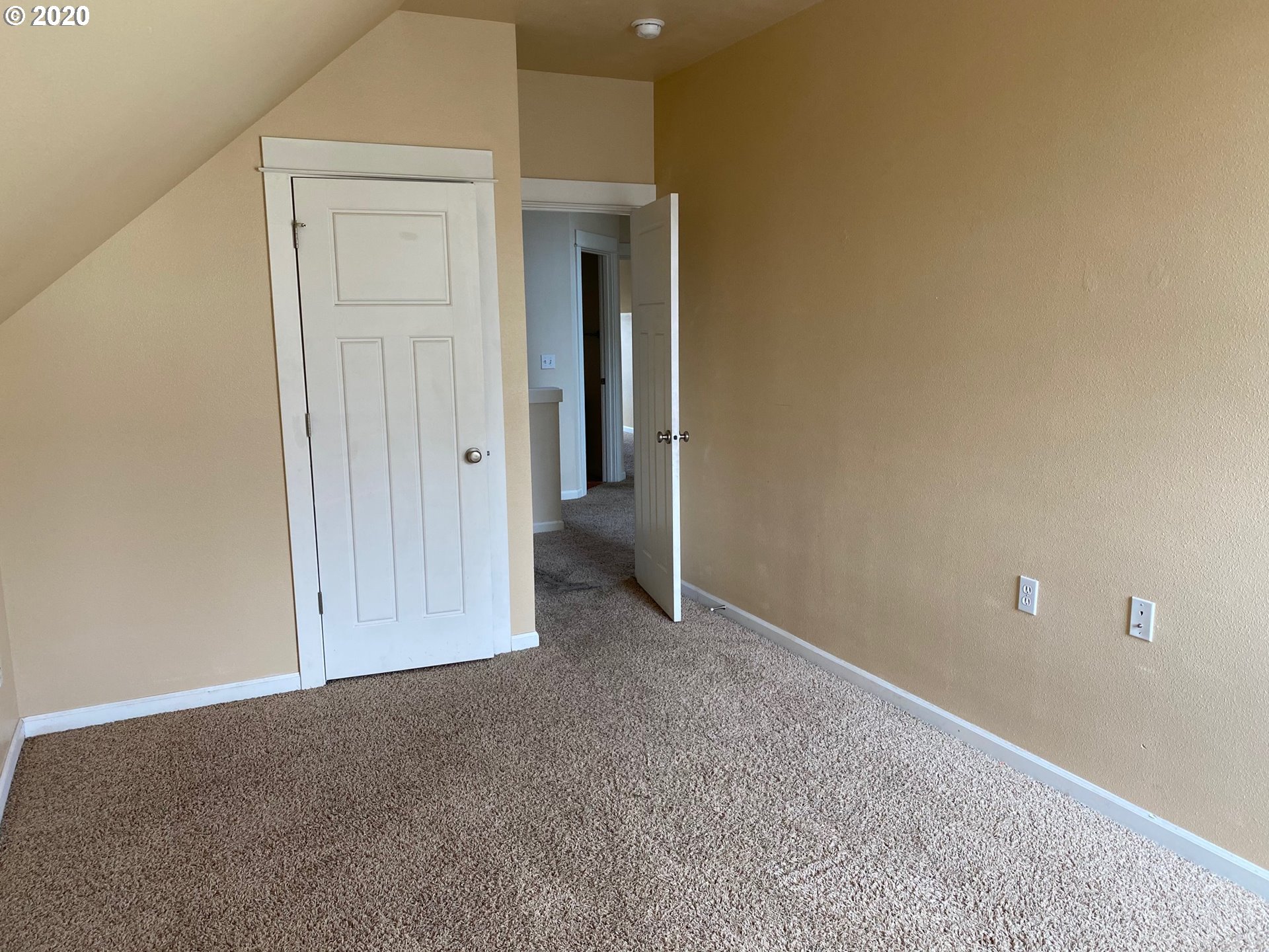 485 South 32nd Street Springfield, OR 97478 - Photo 16 of 22