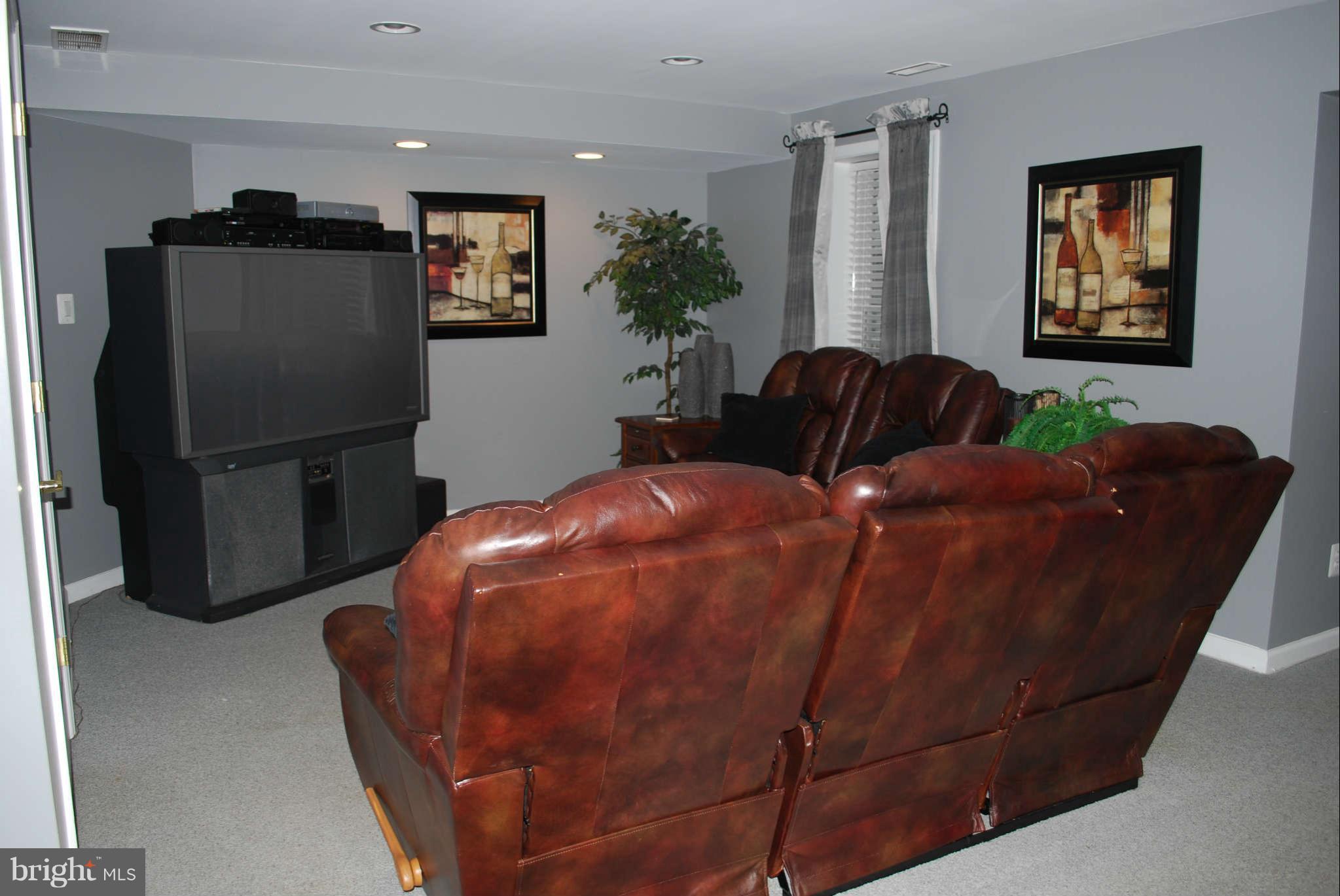 285 Ailsa Drive Rising Sun, MD 21911 - Photo 24 of 30 Sitting Area