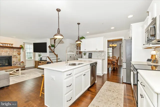 $689,900 | 6806 Hawes Court, Frederick, MD 21702