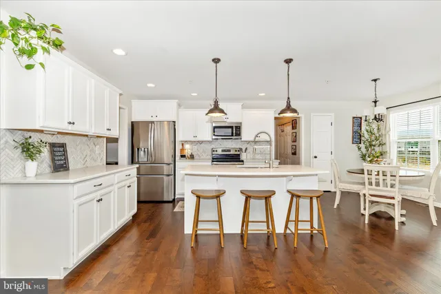 $689,900 | 6806 Hawes Court, Frederick, MD 21702