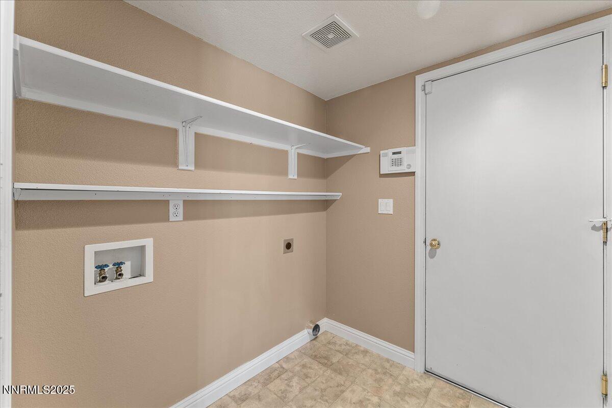 18119 Cherryleaf Court Reno, NV 89508 - Photo 24 of 36 32-18119 Cherryleaf Court Reno NV 89508