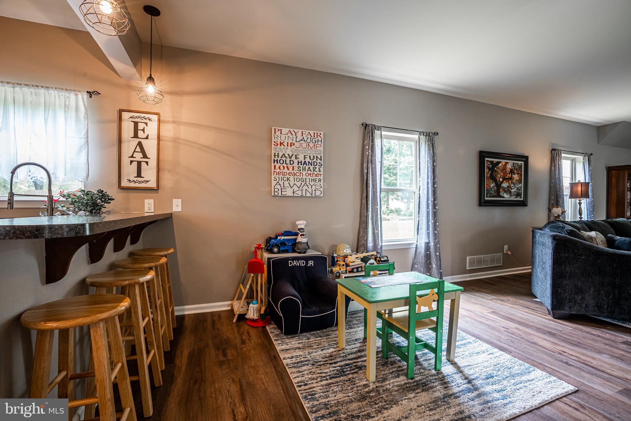 4055 West Hopewell Road Center Valley, PA 18034 - Photo 17 of 58 Gallery Image 17