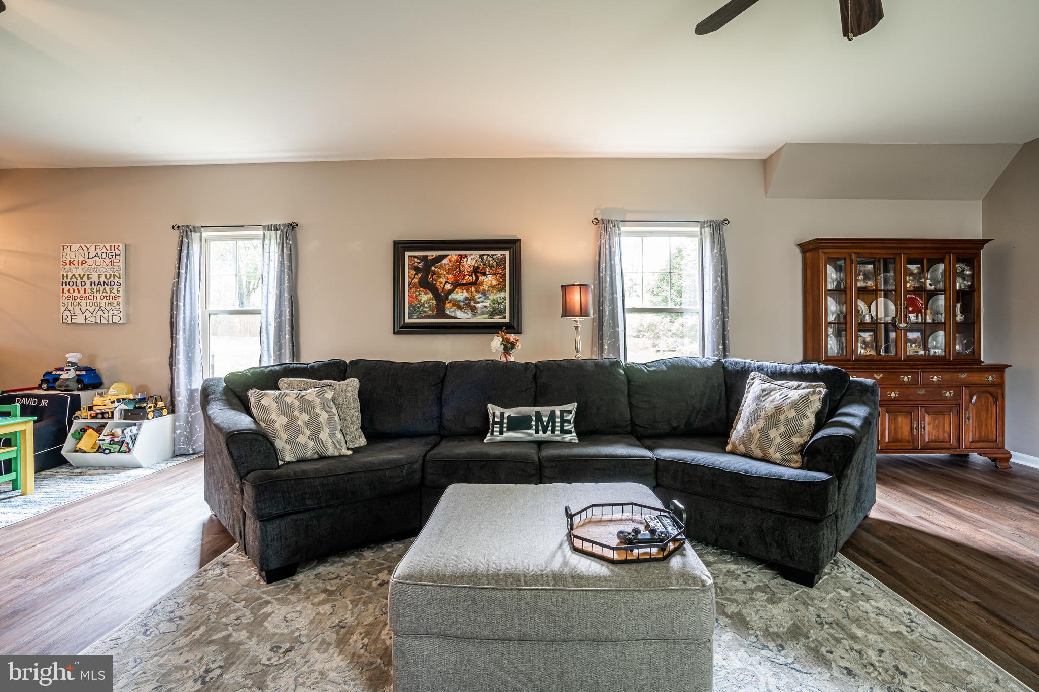 4055 West Hopewell Road Center Valley, PA 18034 - Photo 8 of 58 Gallery Image 8