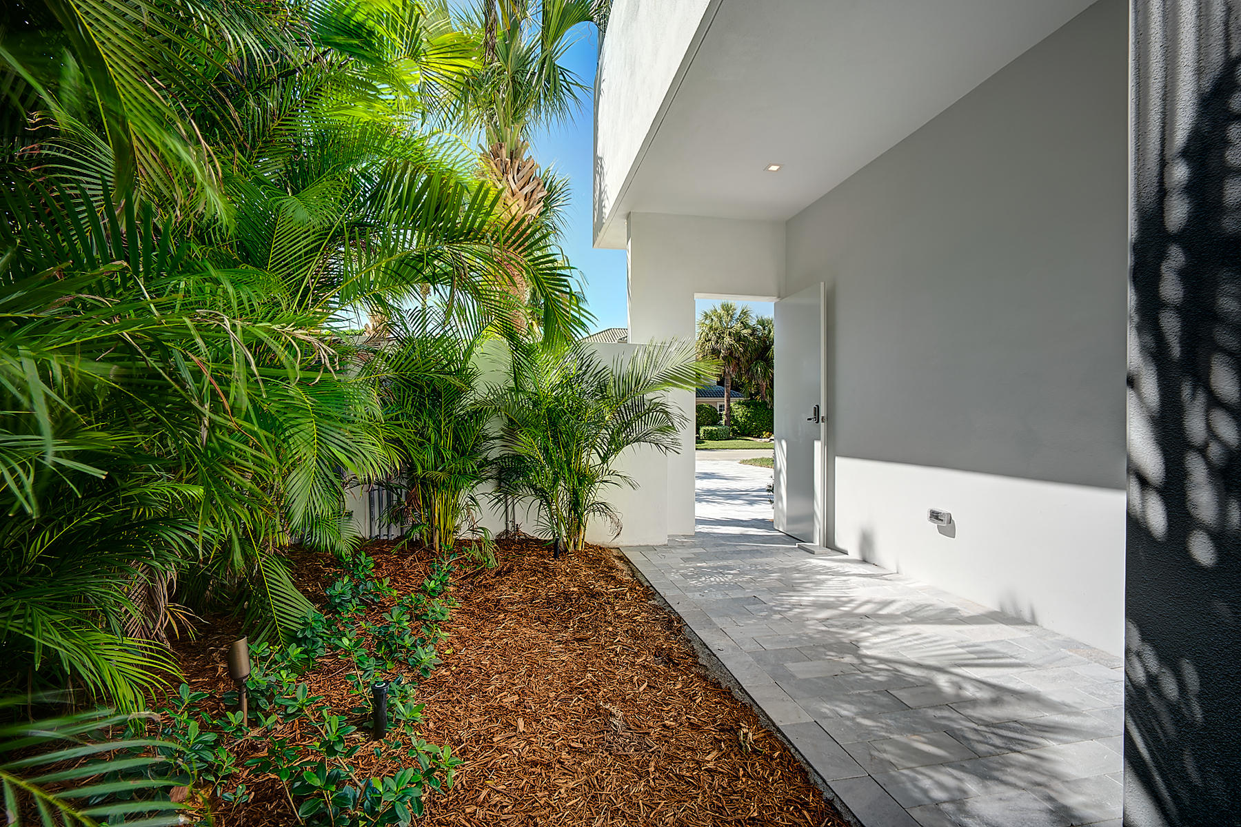 3092 Banyan Road, Unit A Boca Raton, FL 33432 - Photo 7 of 49 a view of an outdoor space