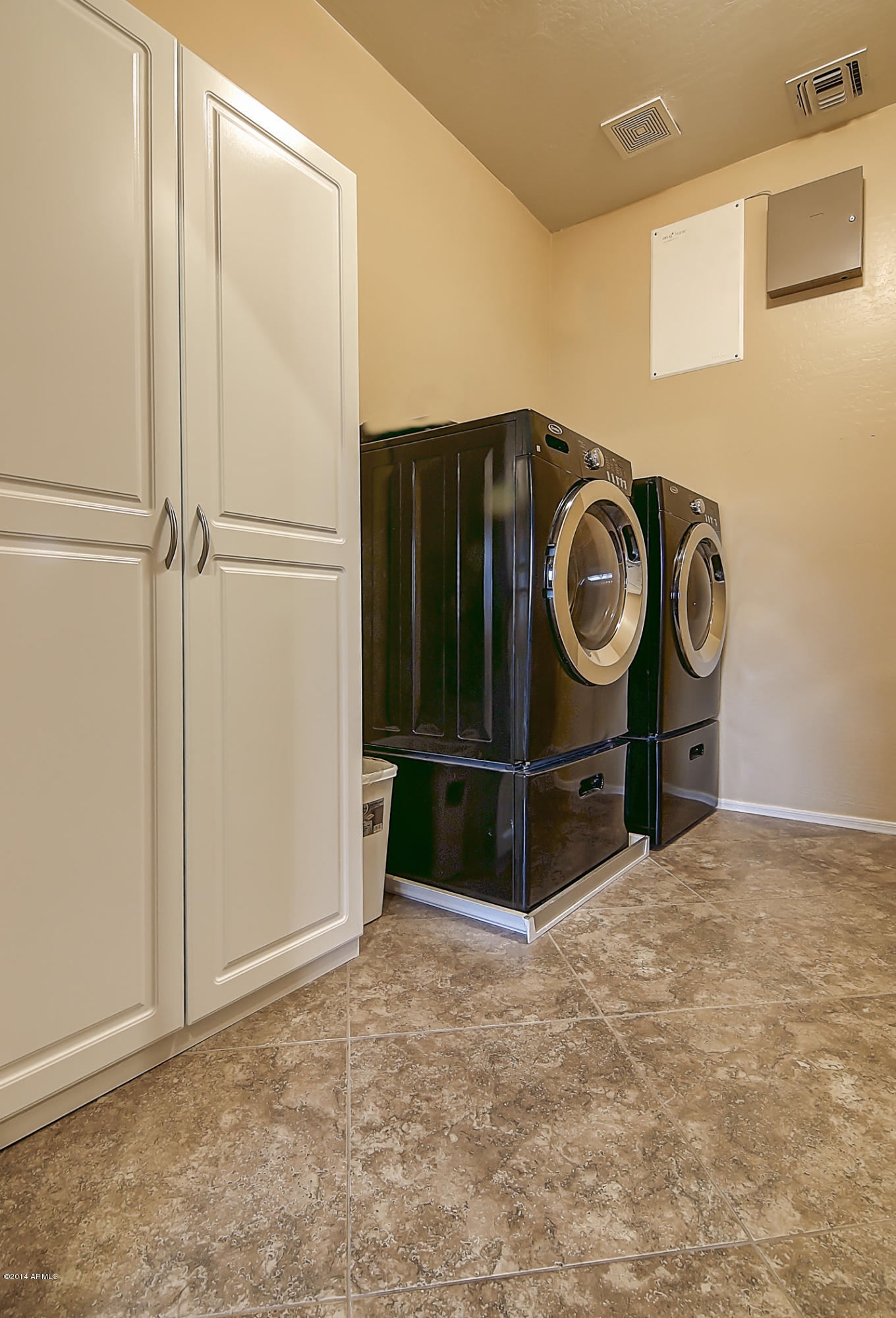 4813 West Darrel Road Laveen, AZ 85339 - Photo 28 of 50 127-Laundry