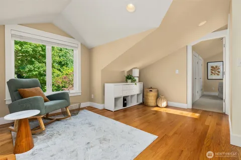 $1,468,000 | 6575 Honeysuckle Lane, Bainbridge Island, WA 98110