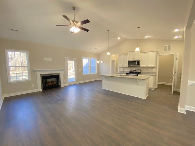 2637 Junior Road Kenly, NC 27542 - Photo 4 of 17 Gallery Image 4