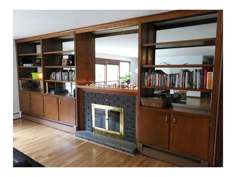 297 Old River Road Lincoln, RI 02865 - Photo 13 of 17 Den/Family/Great Room.