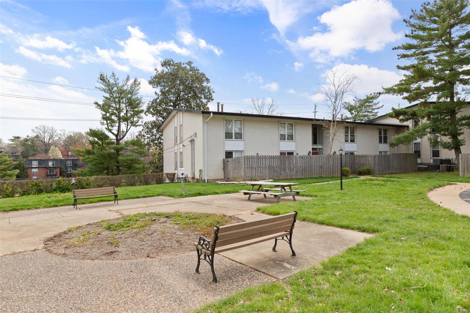 10415 Briarbend Drive, Unit 2 St. Louis, MO 63146 - Photo 19 of 22