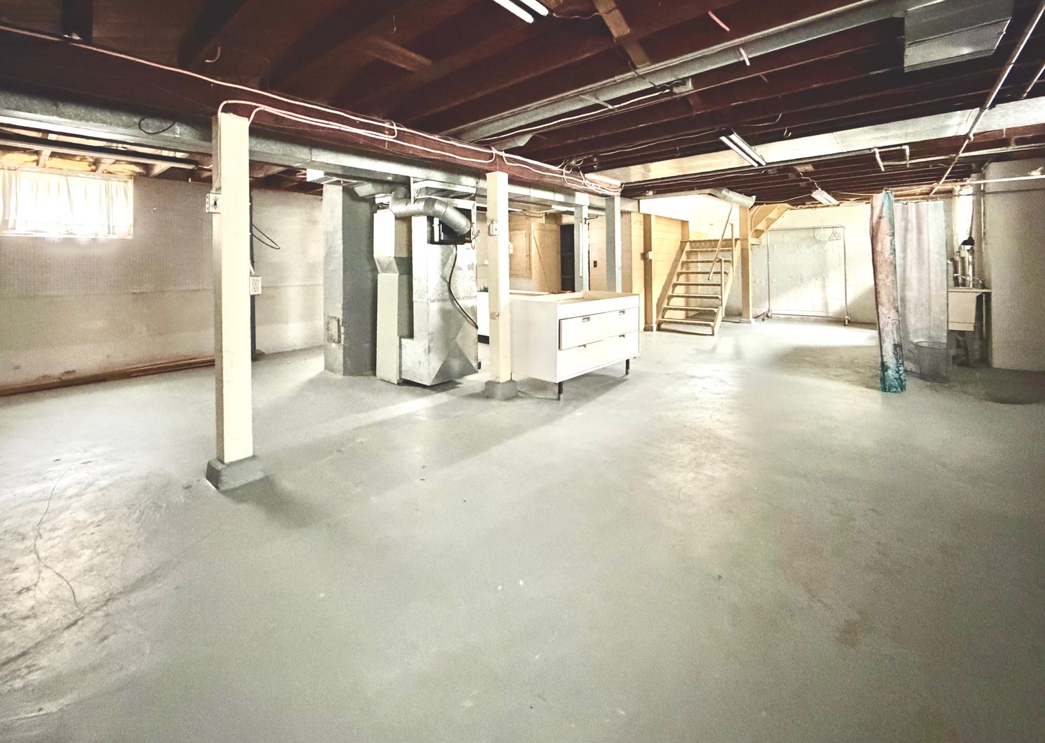 422 45th Street Moline, IL 61265 - Photo 15 of 22 a view of empty room with wooden walls