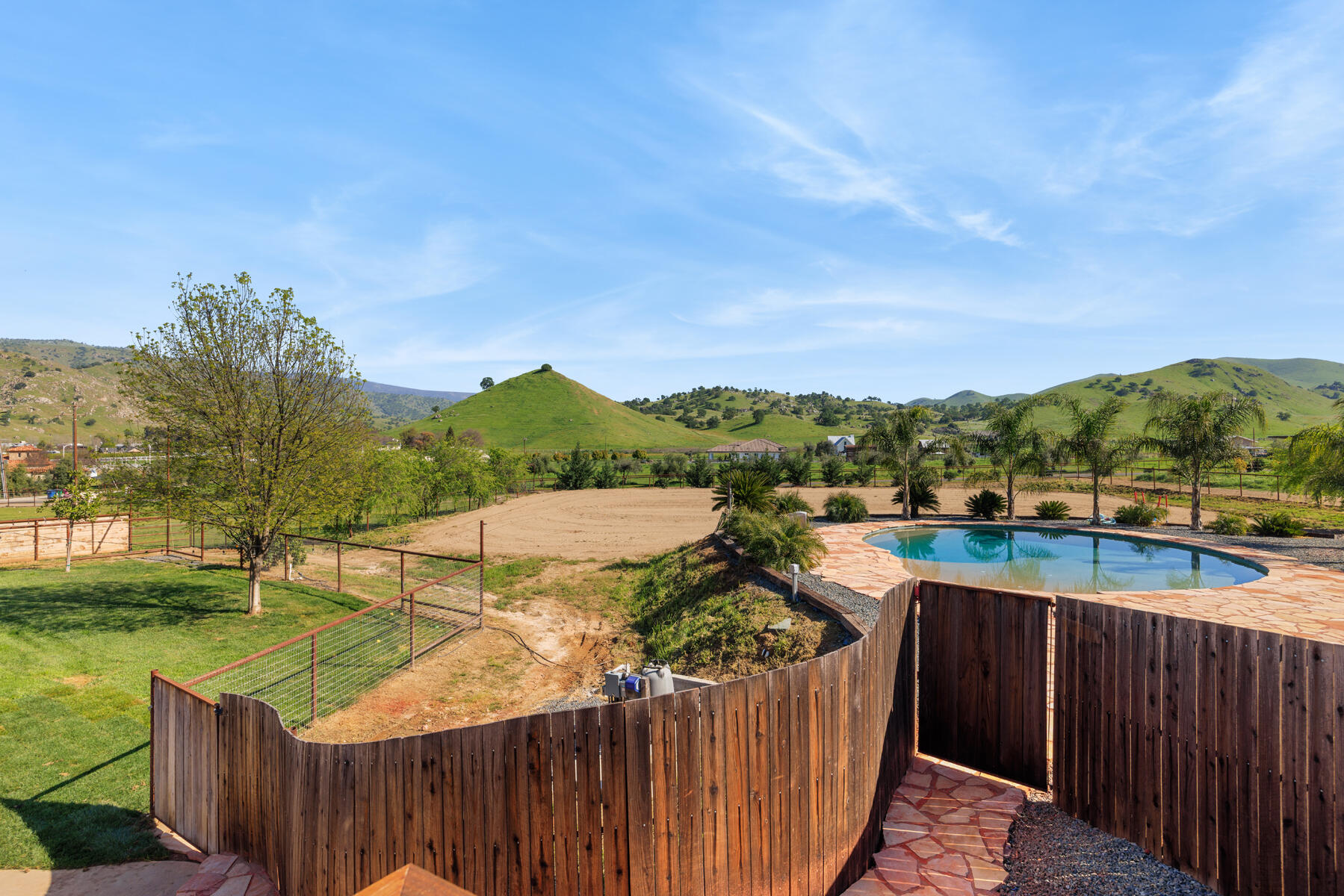 31393 Dahlem Drive Exeter, CA 93221 - Photo 44 of 79 44 - View from Bedroom suite balcony