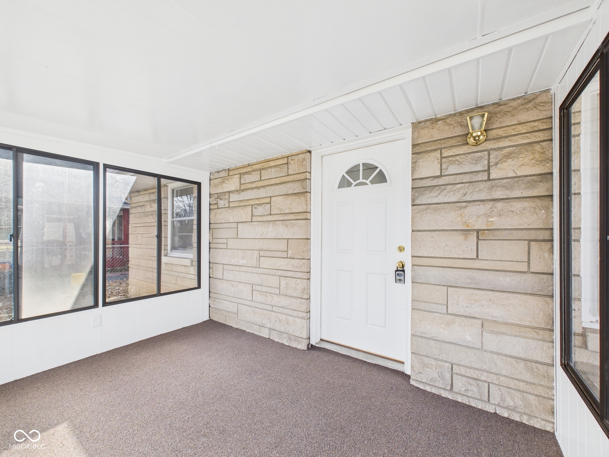 3611 East Lynn Street Anderson, IN 46013 - Photo 4 of 21