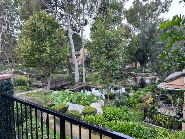 $699,900 | 7911 Woodlake Drive, Unit 76, Huntington Beach, CA 92647