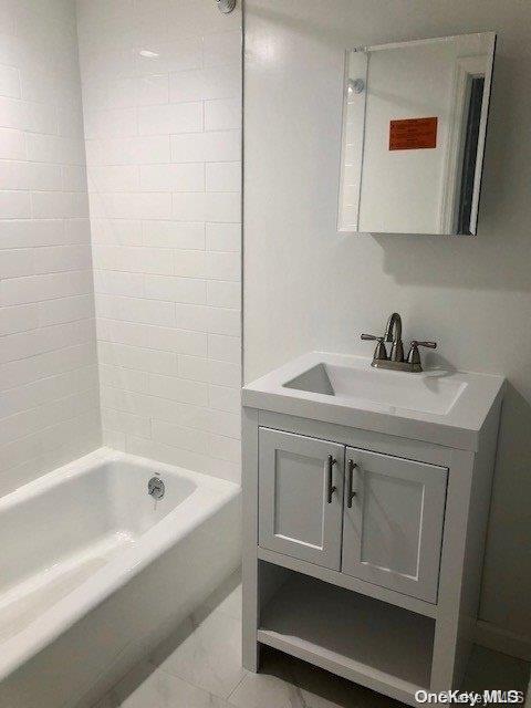 86-27 89th Street Queens, NY 11421 - Photo 8 of 24