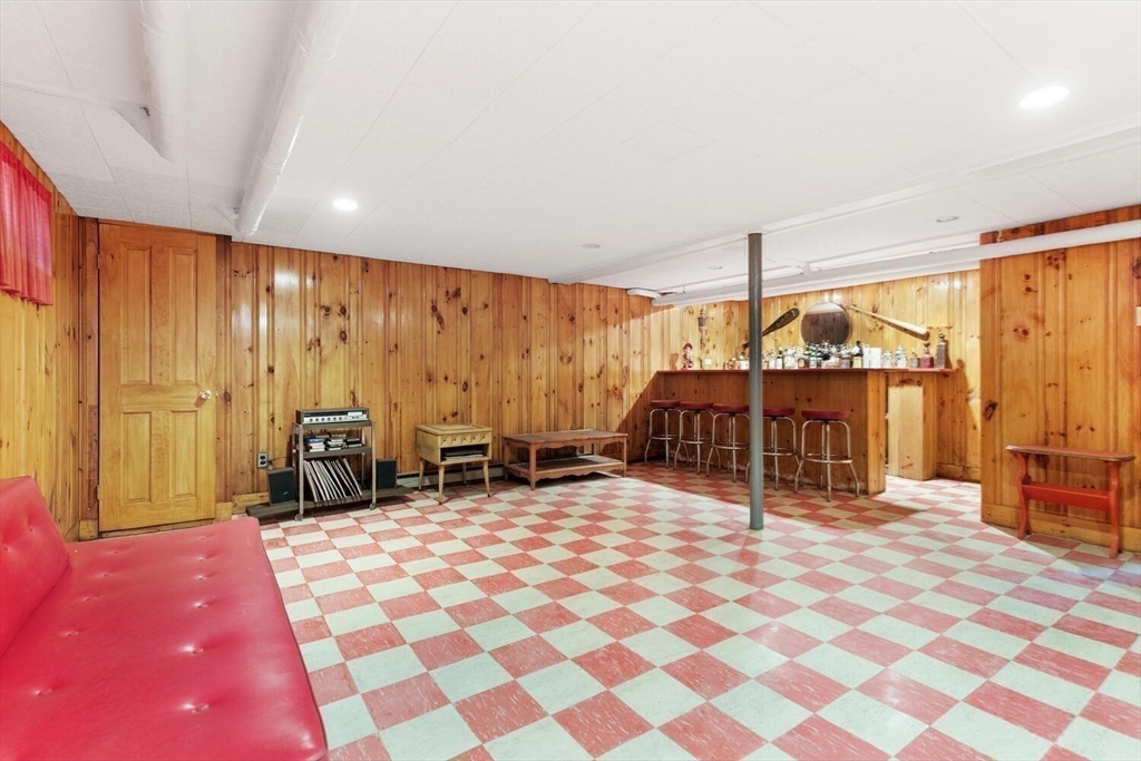 25 Rural Avenue Medford, MA 02155 - Photo 24 of 31 Gallery Image 24