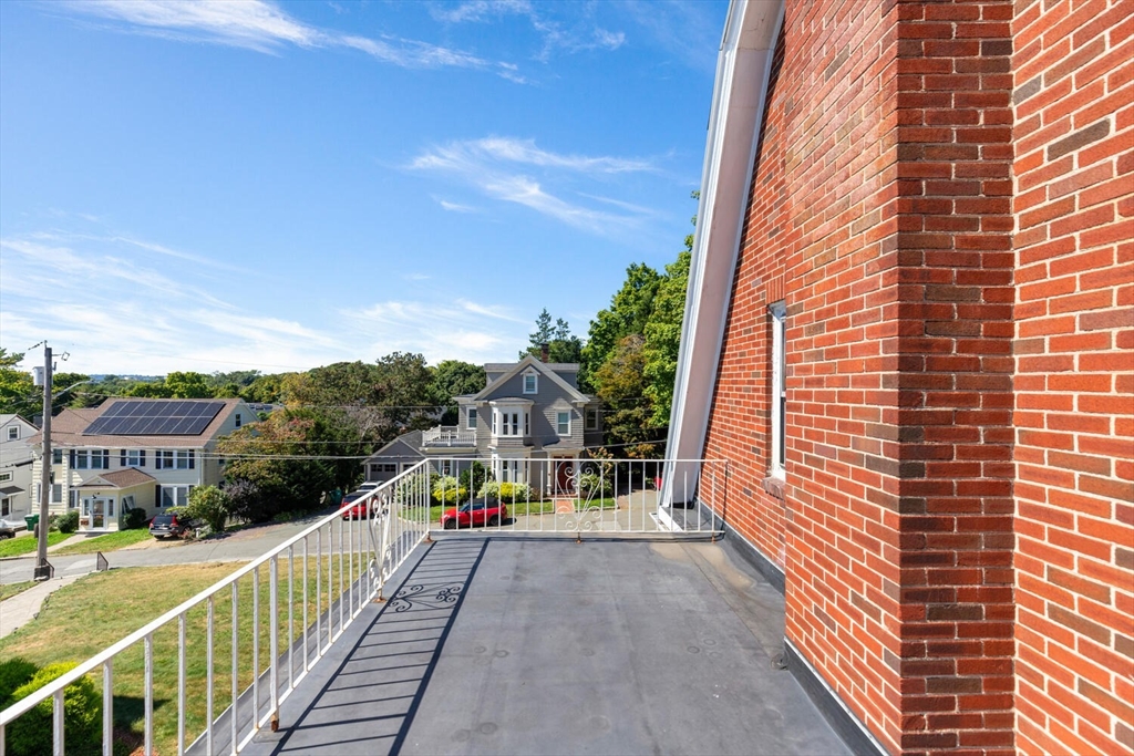 25 Rural Avenue Medford, MA 02155 - Photo 26 of 31 Gallery Image 26