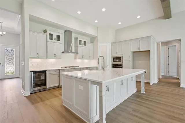 $959,990 | 174 Hidden Ests Court, Brandon, FL 33511