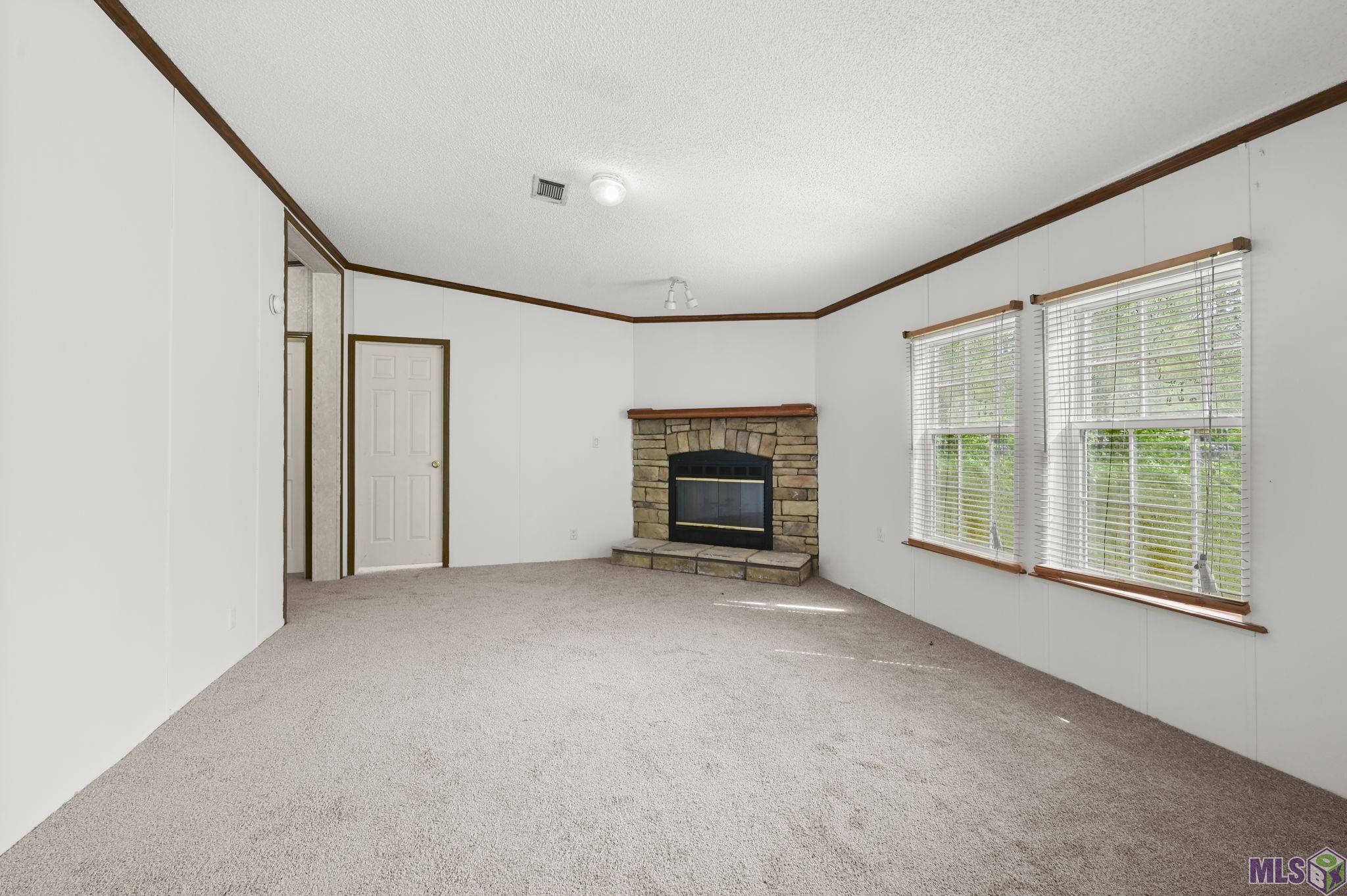 30740 Milton Road Denham Springs, LA 70726 - Photo 8 of 19