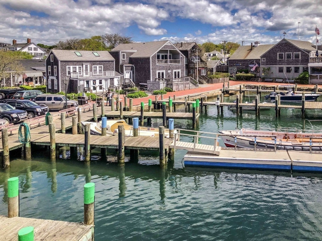 87 Whalers Walk Edgartown, MA 02539 - Photo 5 of 5
