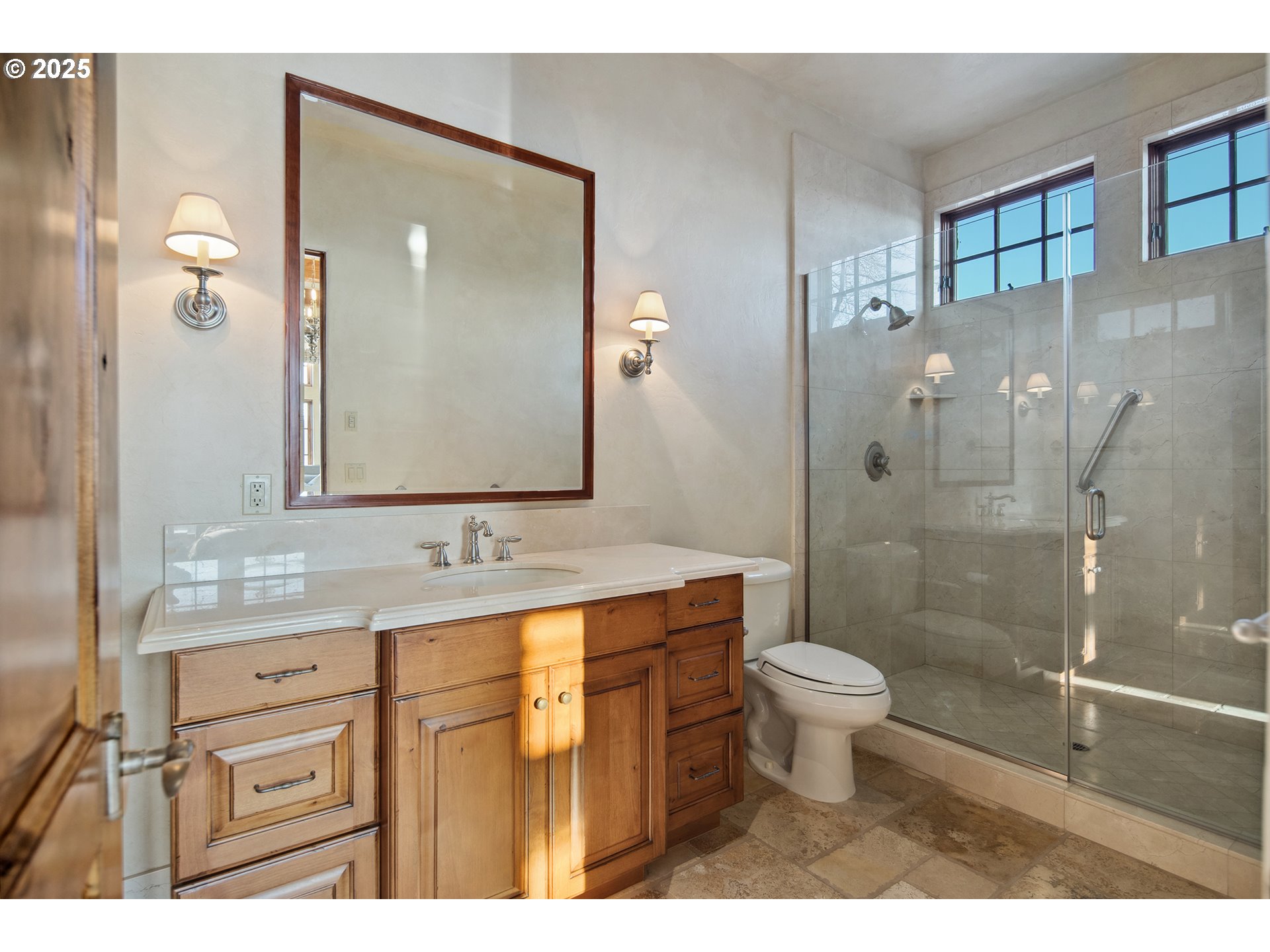 11859 South Riverwood Road Portland, OR 97219 - Photo 22 of 48