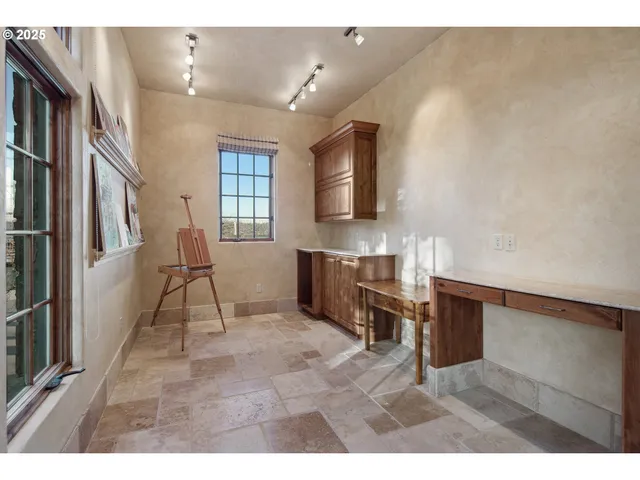 $4,250,000 | 11859 South Riverwood Road, Portland, OR 97219