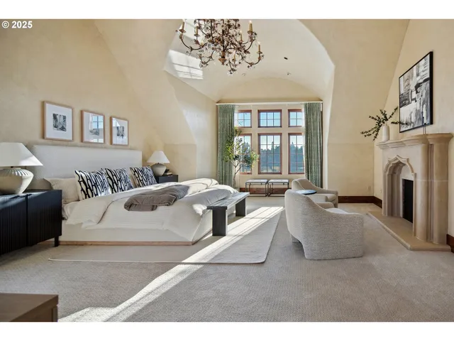 $4,250,000 | 11859 South Riverwood Road, Portland, OR 97219