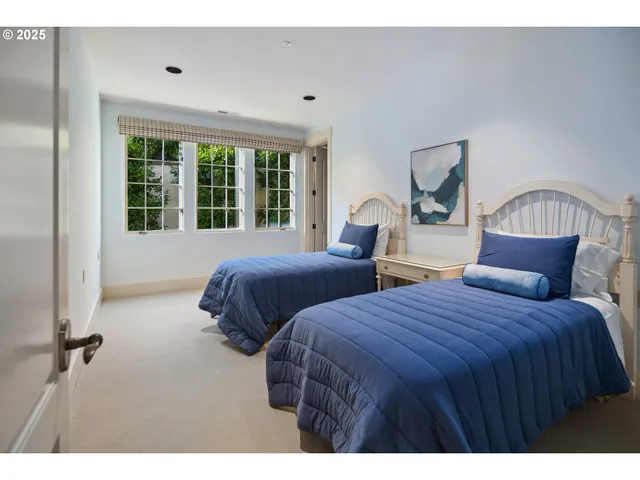 $4,250,000 | 11859 South Riverwood Road, Portland, OR 97219