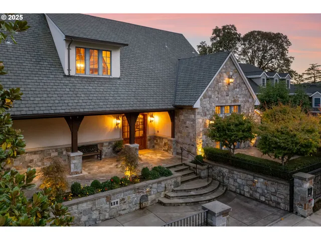 $4,250,000 | 11859 South Riverwood Road, Portland, OR 97219