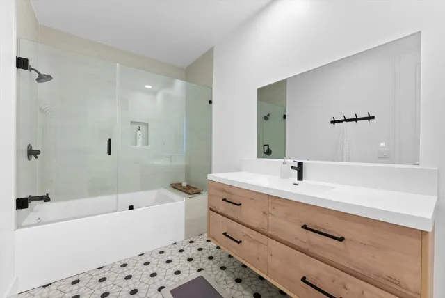 $3,100,000 | 7955 Mandarin Drive, Boca Raton, FL 33433