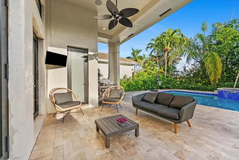 $3,100,000 | 7955 Mandarin Drive, Boca Raton, FL 33433