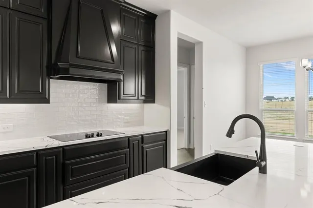 $639,900 | 6211 Cedar Elm Road, Midlothian, TX 76065