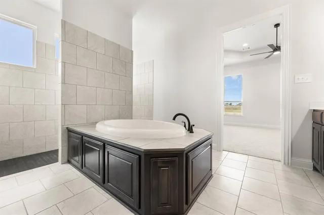 $639,900 | 6211 Cedar Elm Road, Midlothian, TX 76065