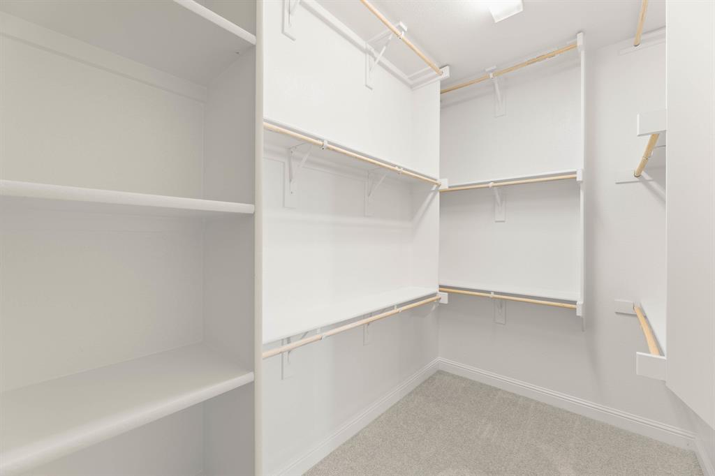 6211 Cedar Elm Road Midlothian, TX 76065 - Photo 19 of 28 Primary Closet