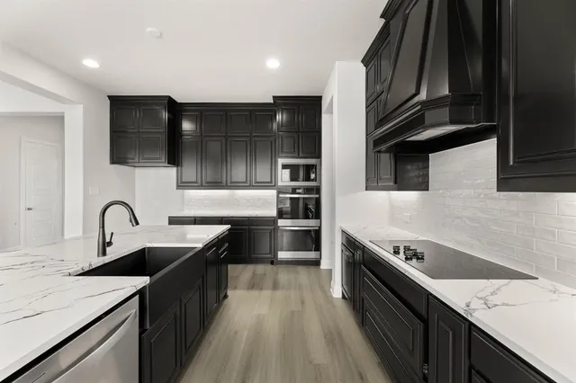 $639,900 | 6211 Cedar Elm Road, Midlothian, TX 76065