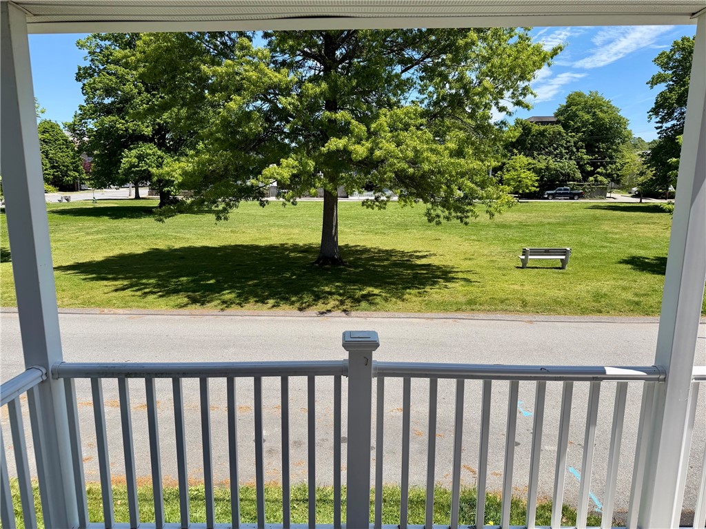 3 Clinton Street, Unit A Newport, RI 02840 - Photo 9 of 10