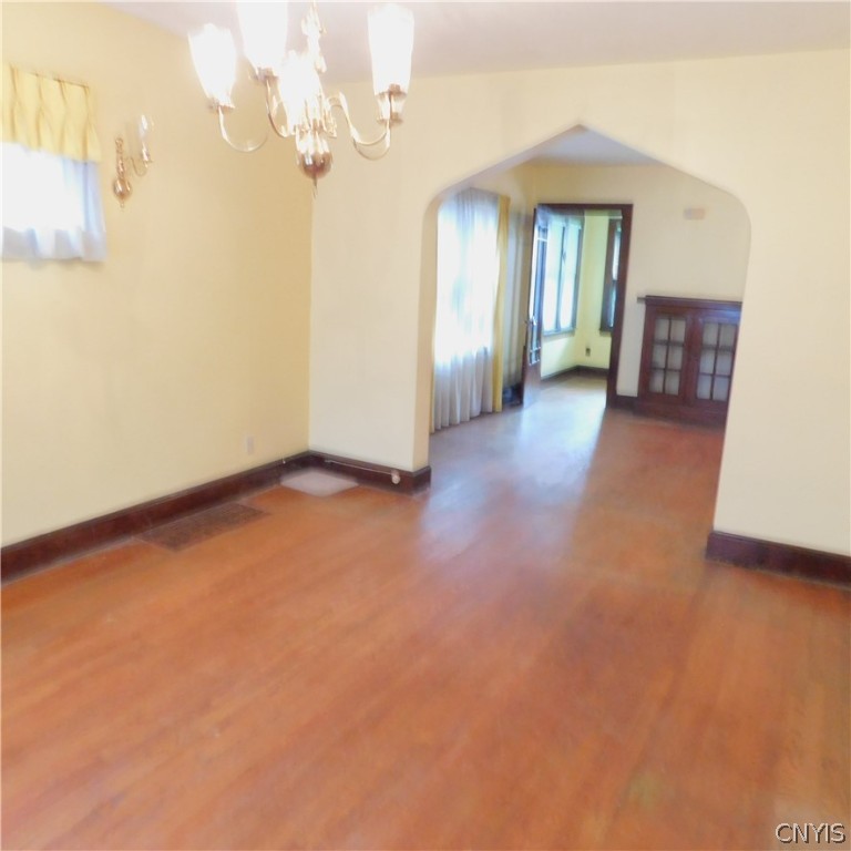 521 Boyden Street Syracuse, NY 13206 - Photo 7 of 25