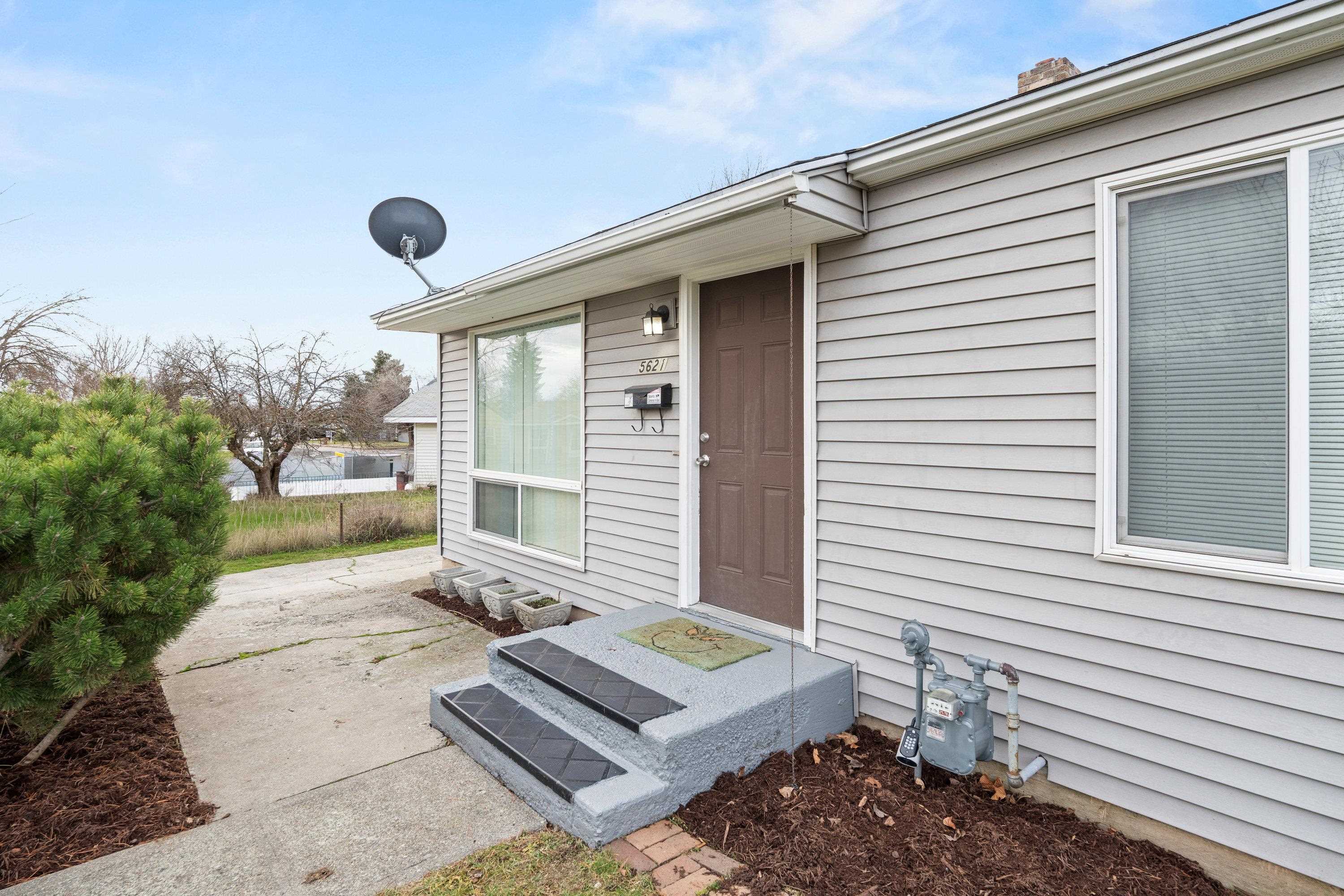 5621 North Milton Street Spokane, WA 99205 - Photo 4 of 23