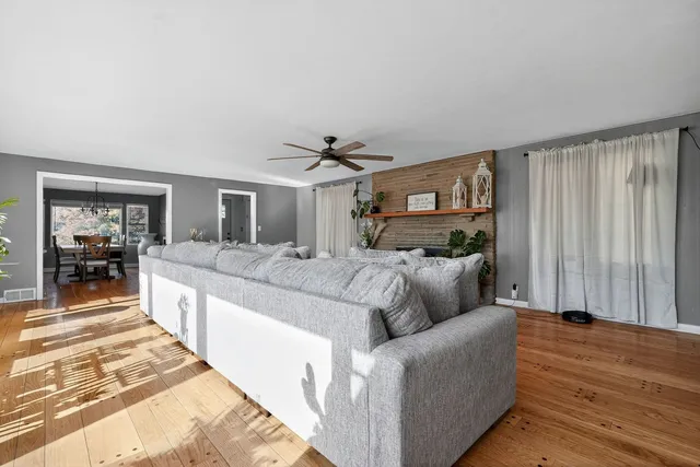 $315,000 | 707 Coolidge Place, Rockford, IL 61107