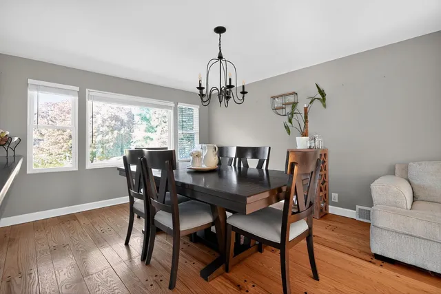 $315,000 | 707 Coolidge Place, Rockford, IL 61107