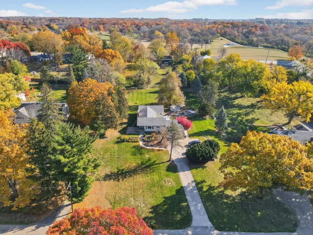 $315,000 | 707 Coolidge Place, Rockford, IL 61107