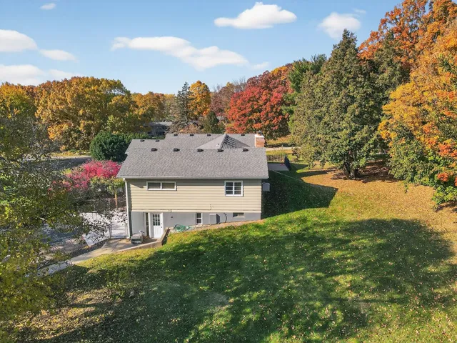 $315,000 | 707 Coolidge Place, Rockford, IL 61107