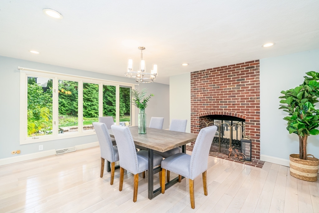 18 Potter Pond, Unit 18 Lexington, MA 02421 - Photo 12 of 42 Gallery Image 12
