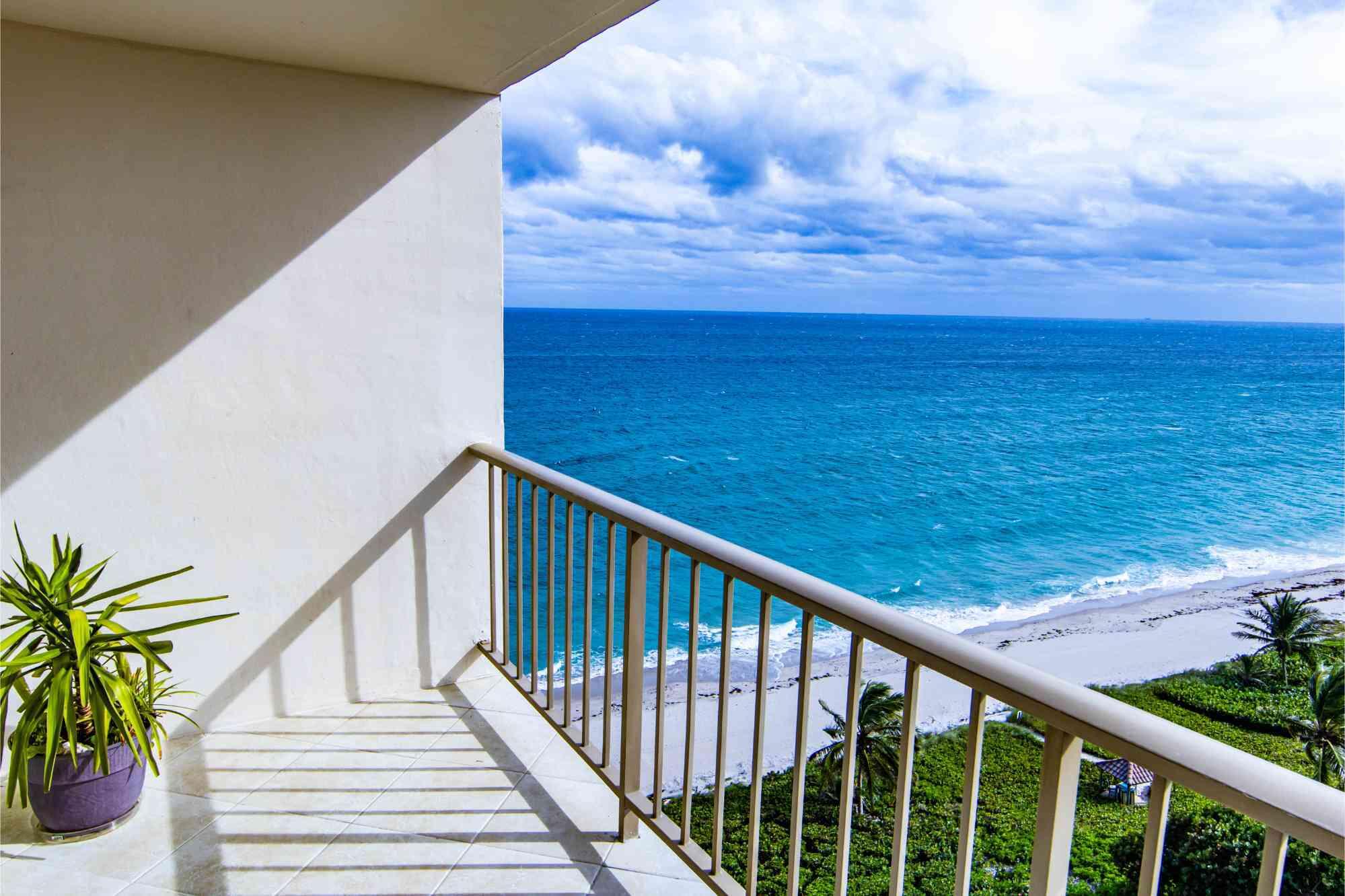 1021 Hillsboro Mile, Unit 1102 Hillsboro Beach, FL 33062 - Photo 2 of 19 IMG_9733